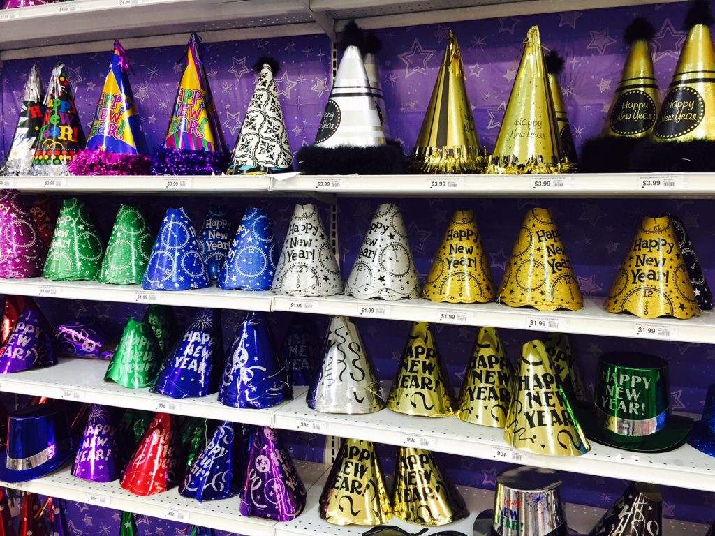 New Year’s Retail Display Exaples | Creative Displays Now